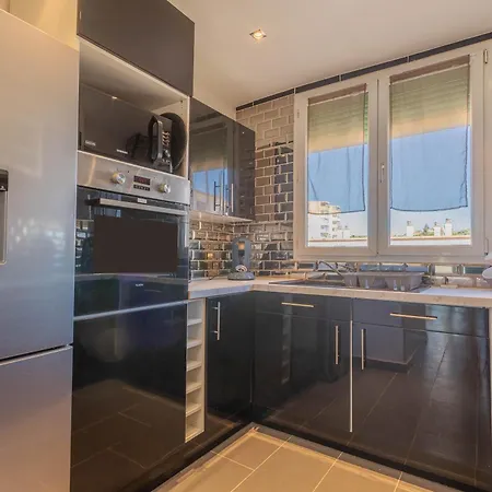 57m² Neuf Proche Du Centre Parking Apartament Saint-Raphaël